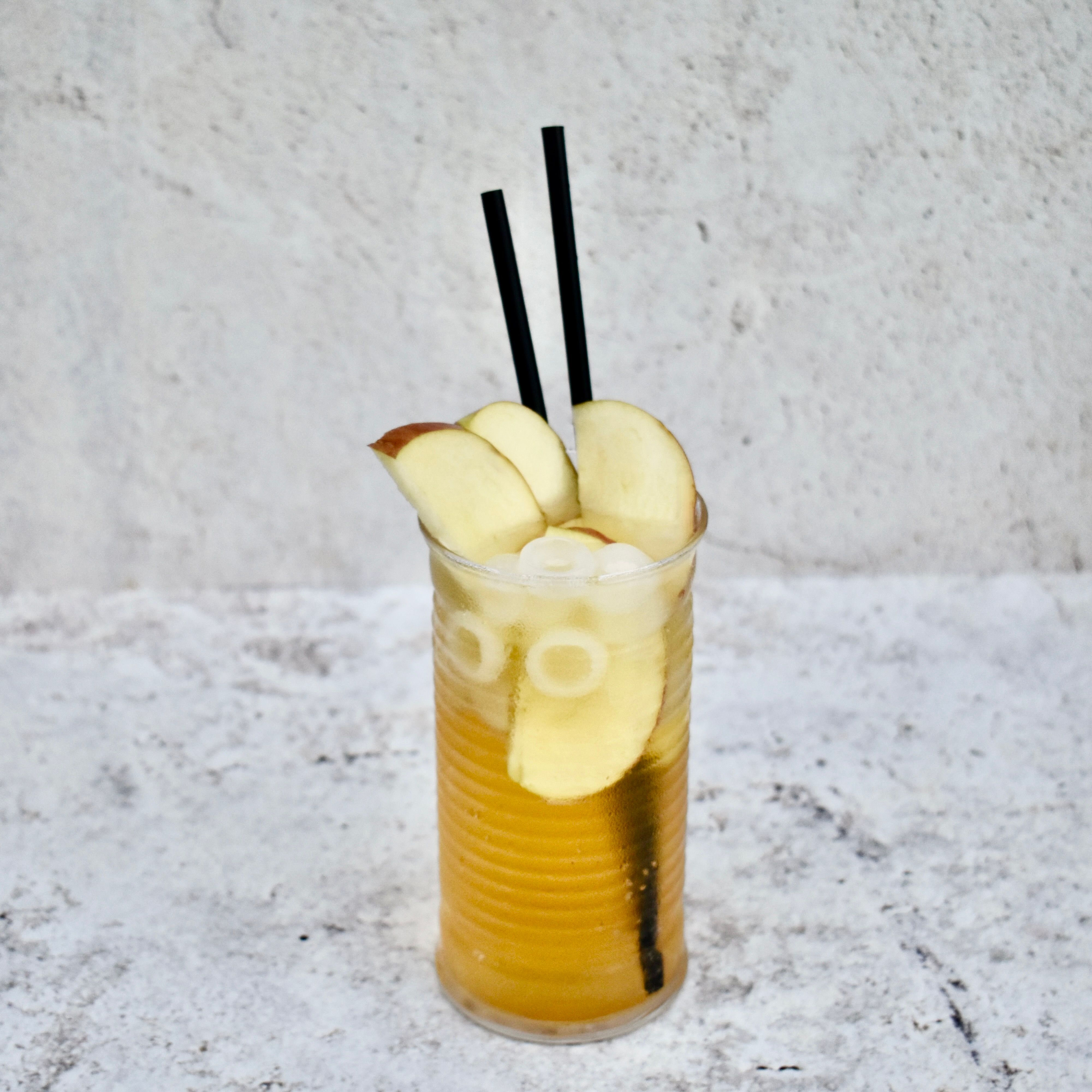 Яблочный лимонад